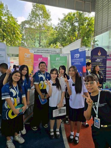 LINE_ALBUM_OPEN HOUSE ธัญรัตน์นิทรรศ_260223_16