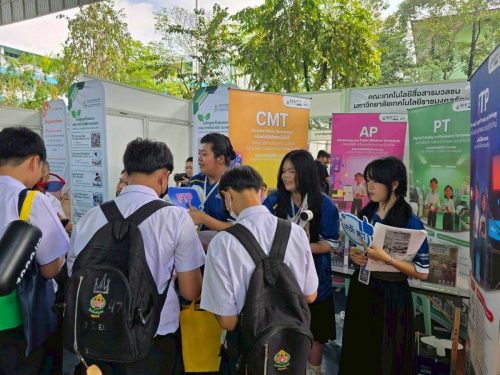 LINE_ALBUM_OPEN HOUSE ธัญรัตน์นิทรรศ_260223_6