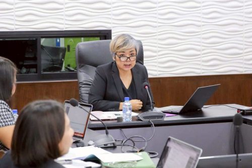 LINE_ALBUM_กรรมการบริหารคณะ_251110_12