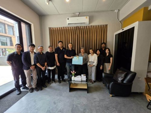 e9507f86-03df-4c03-af02-30c0c7fcd0b8_0